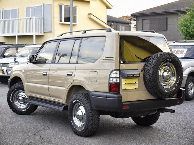 越野性能性能比大g强,而价格只有它六分之一,一代经典lc90