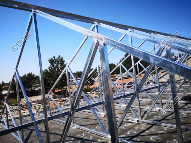 刘女士用重钢结构打造中式农村小院工人师傅纷纷拍照发朋友圈