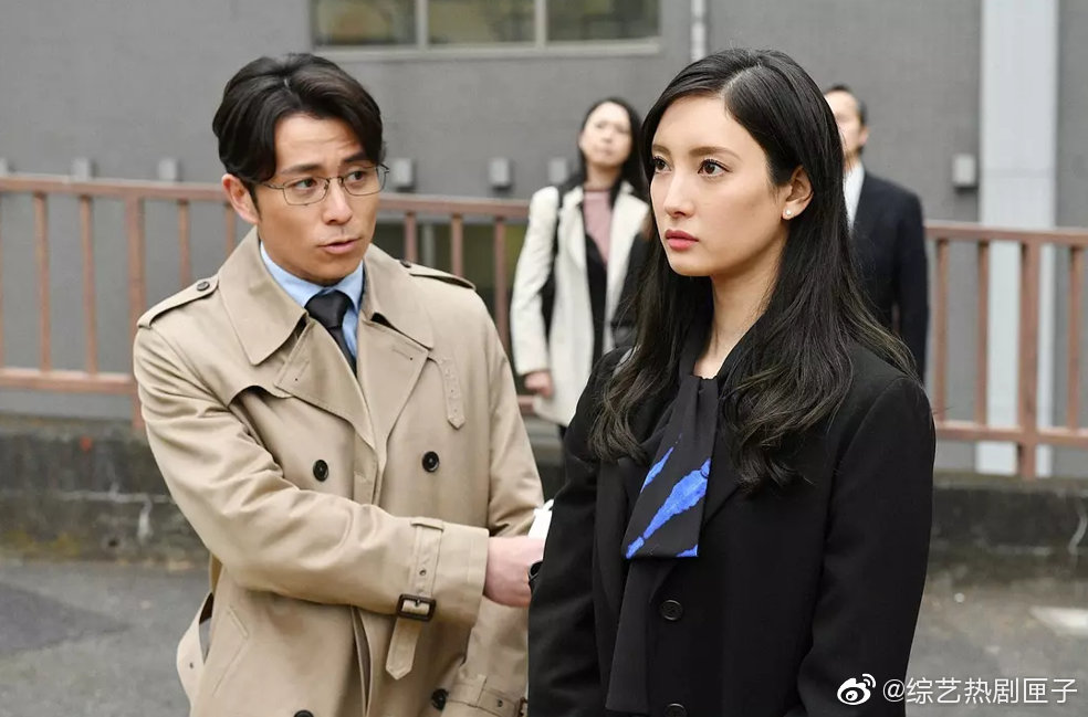 该剧改编自朱戸アオ原作的同名漫画日剧胜券在握inhand