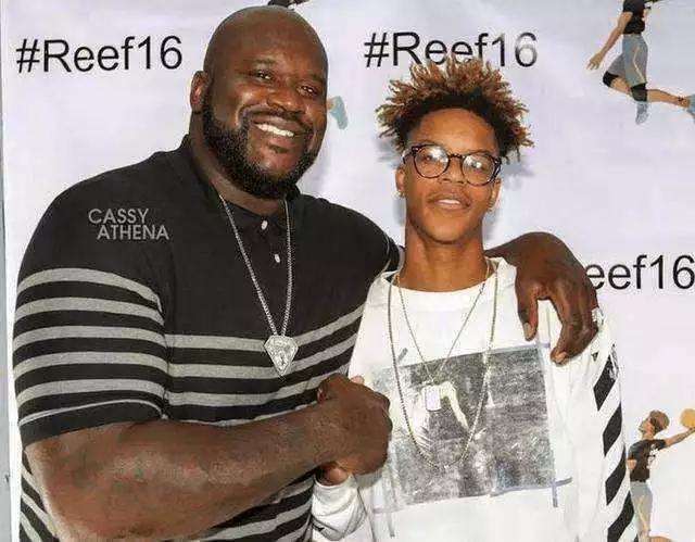 奥尼尔年轻时曾被女同学倒追?看到他当年的颜值后,还真没吹牛