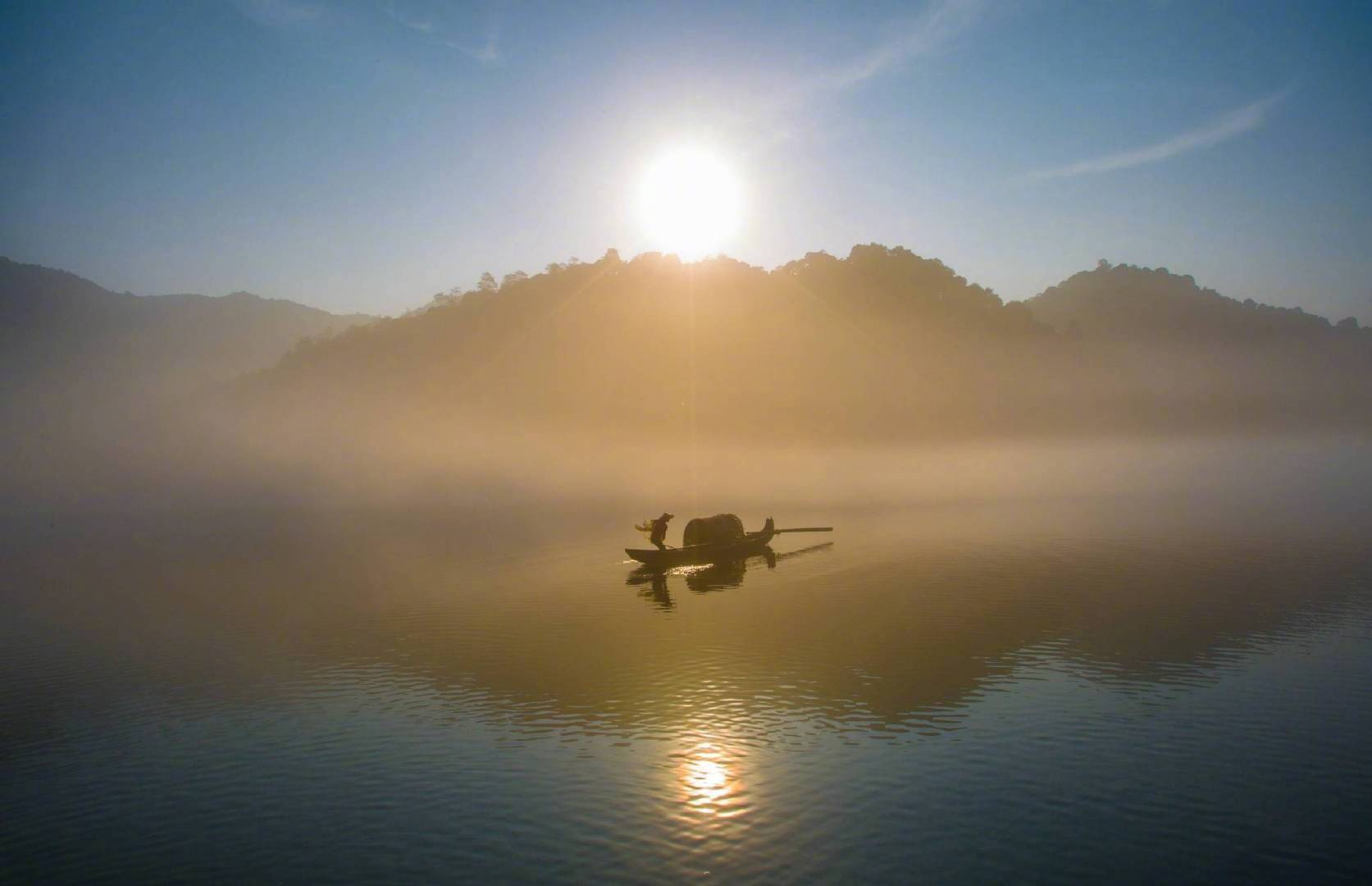 一山一水一叶舟,一花一叶一径香,一字一行一相思,一琴一萧一段情
