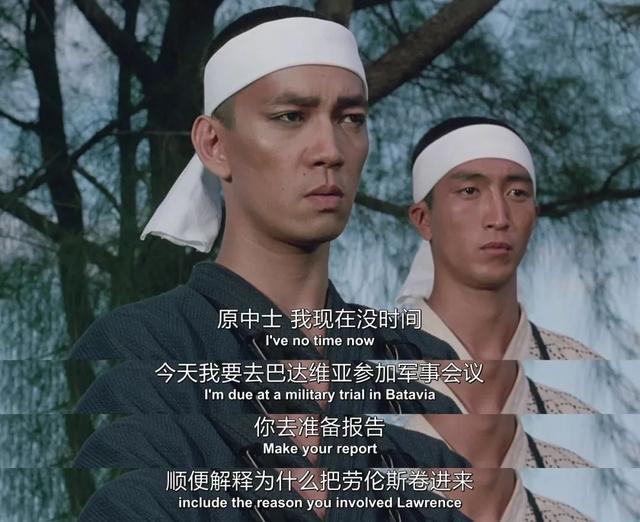 反正,不管怎么看,世野井都和粗暴,强悍,吊儿郎当,喜欢挑衅,笑里还透着