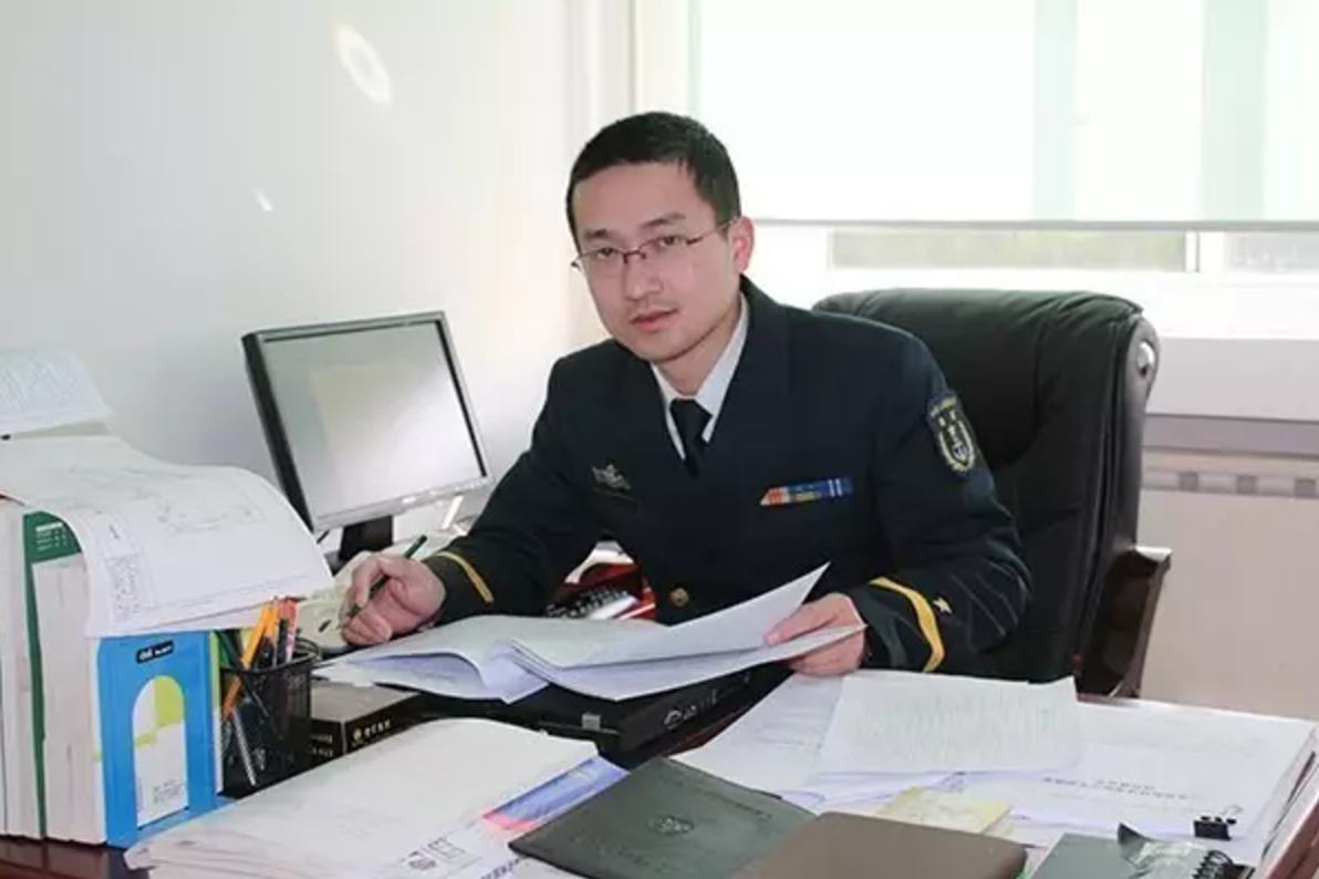 自己是中国电磁弹射之父 带出学生立一等功 曾为国省10亿经费