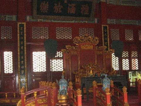 才子殿试写对: 守法朝朝忧闷, 强梁夜夜欢歌! 皇帝听闻勃然大怒|才子|殿试|朝朝_新浪新闻