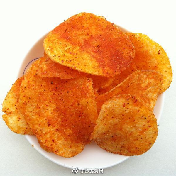 贵州特色麻辣炸洋芋片了解一下追剧必不可少的美食之一