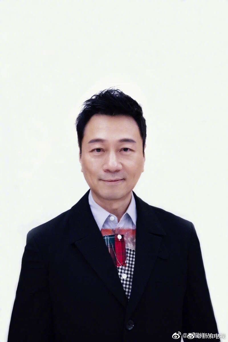 凤弈朗坤大人黎耀祥wayne昨天上线大家有准时参加吗