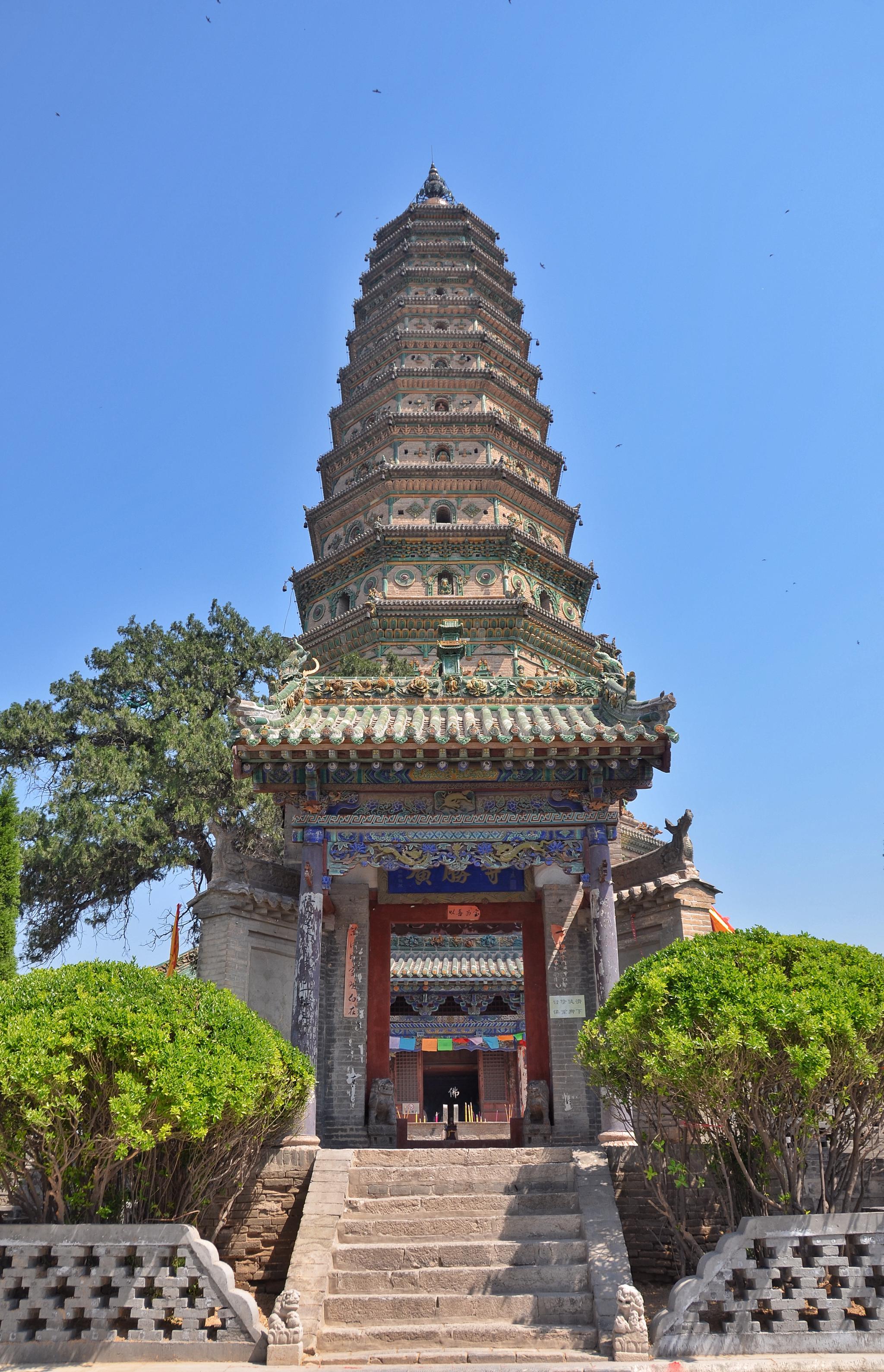 临汾广胜寺飞虹塔