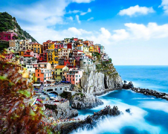 意大利马纳罗拉小镇五颜六色的快乐 @微博旅游