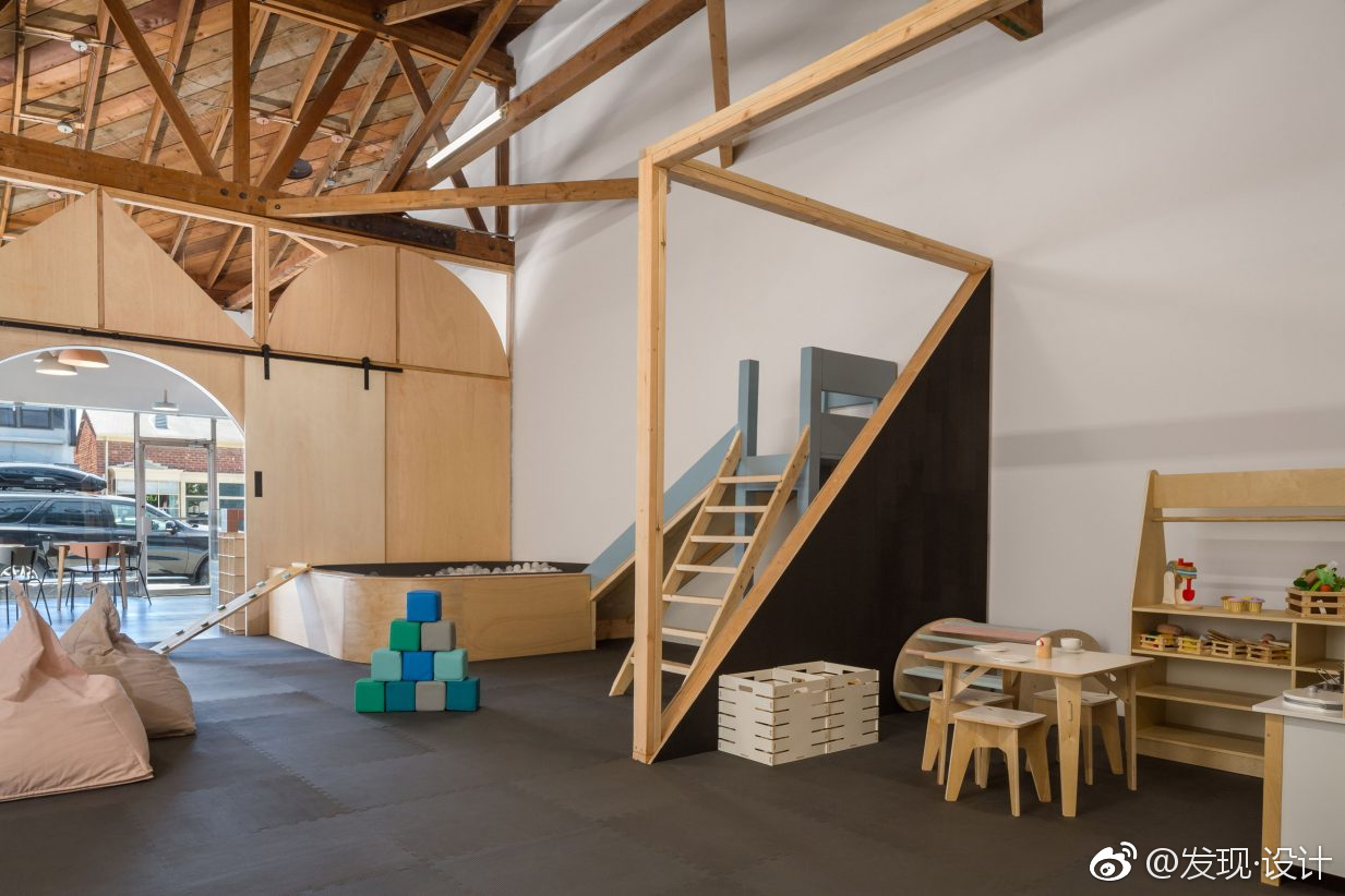 bigandtiny是美国首批提供现场托儿服务的共同工作机构之一