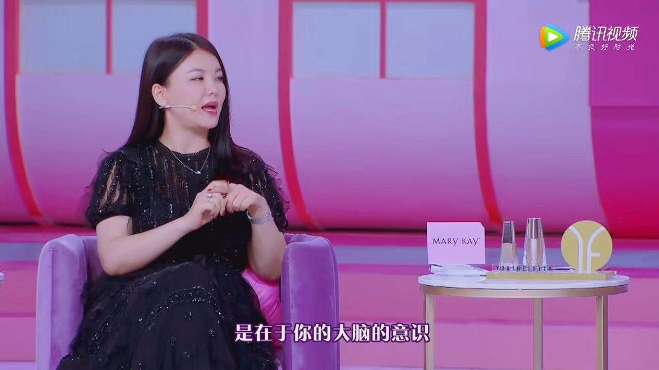 李湘曝料自己最胖的时候160斤，一个月减20斤，也是很凶悍了