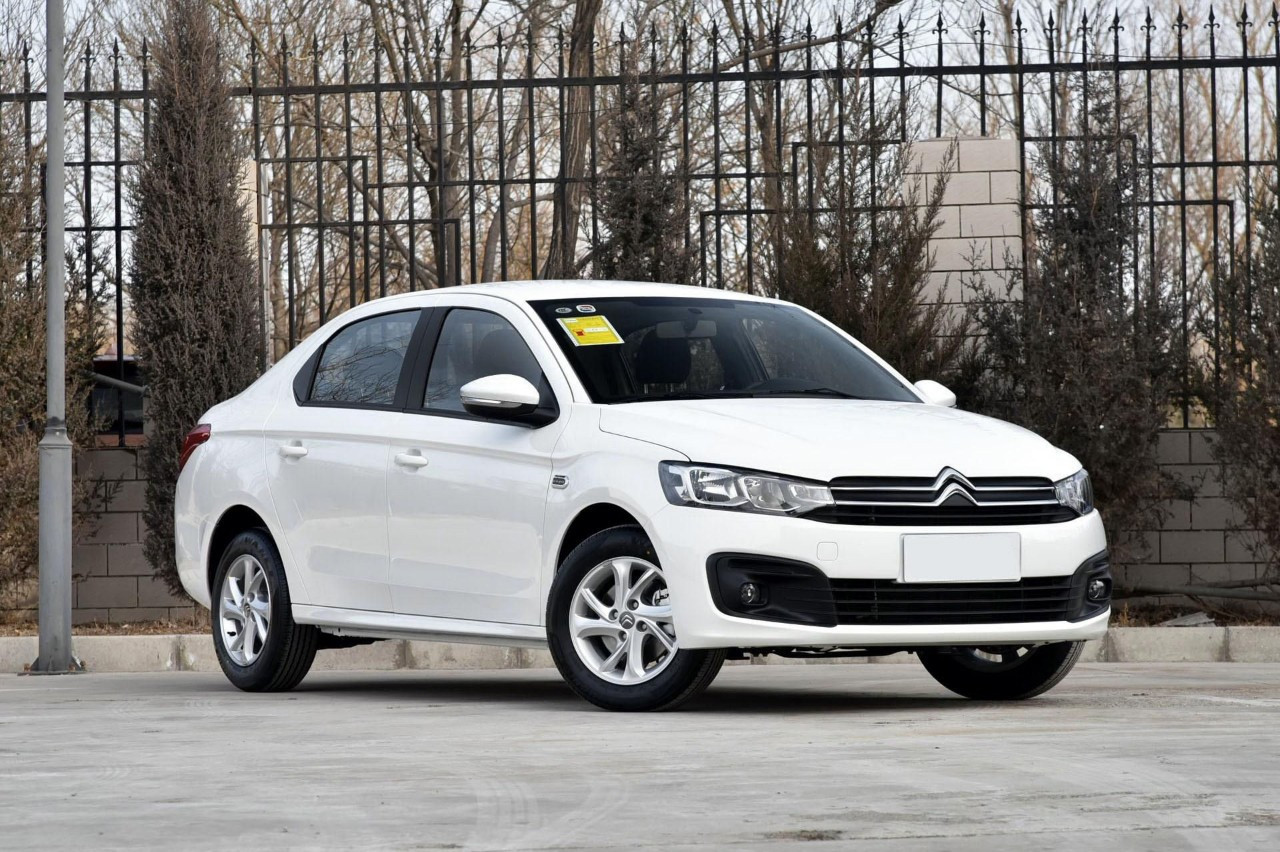 雪铁龙新款爱丽舍上市:价格不变,竟全面减配,真的看不懂