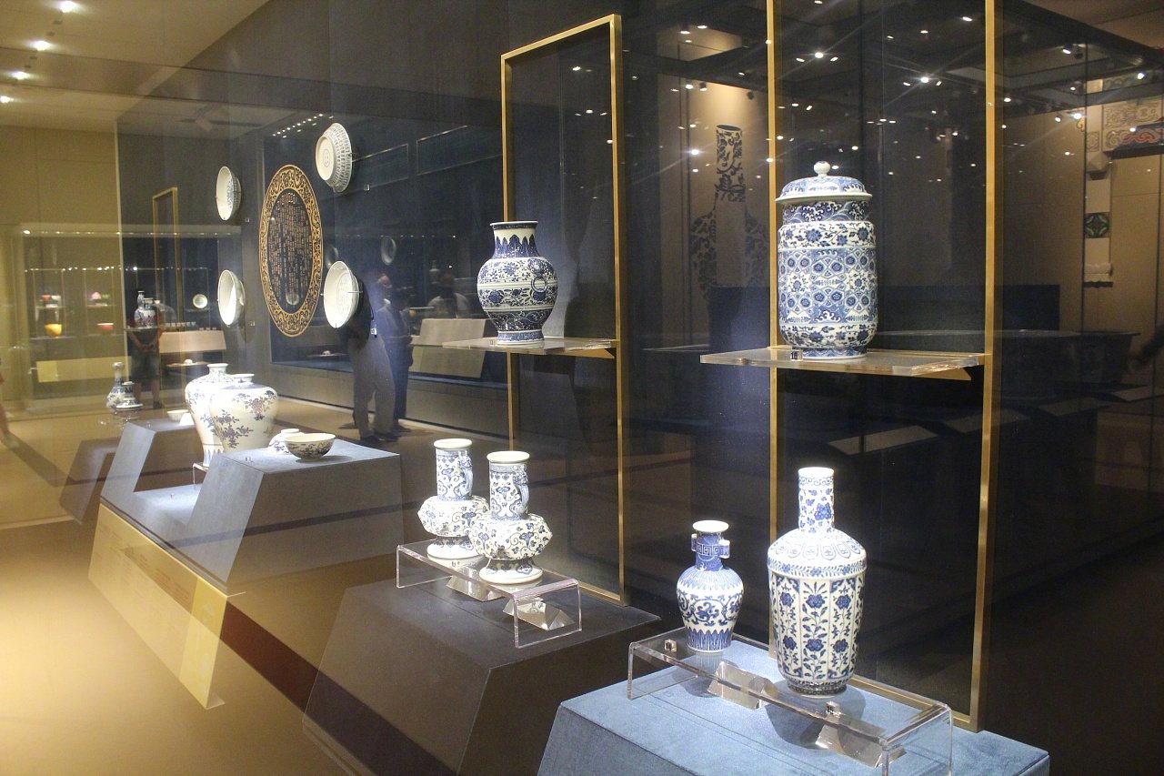 南京博物院,中国三大博物馆之一,内有历史馆,特展馆,数字馆,艺术馆