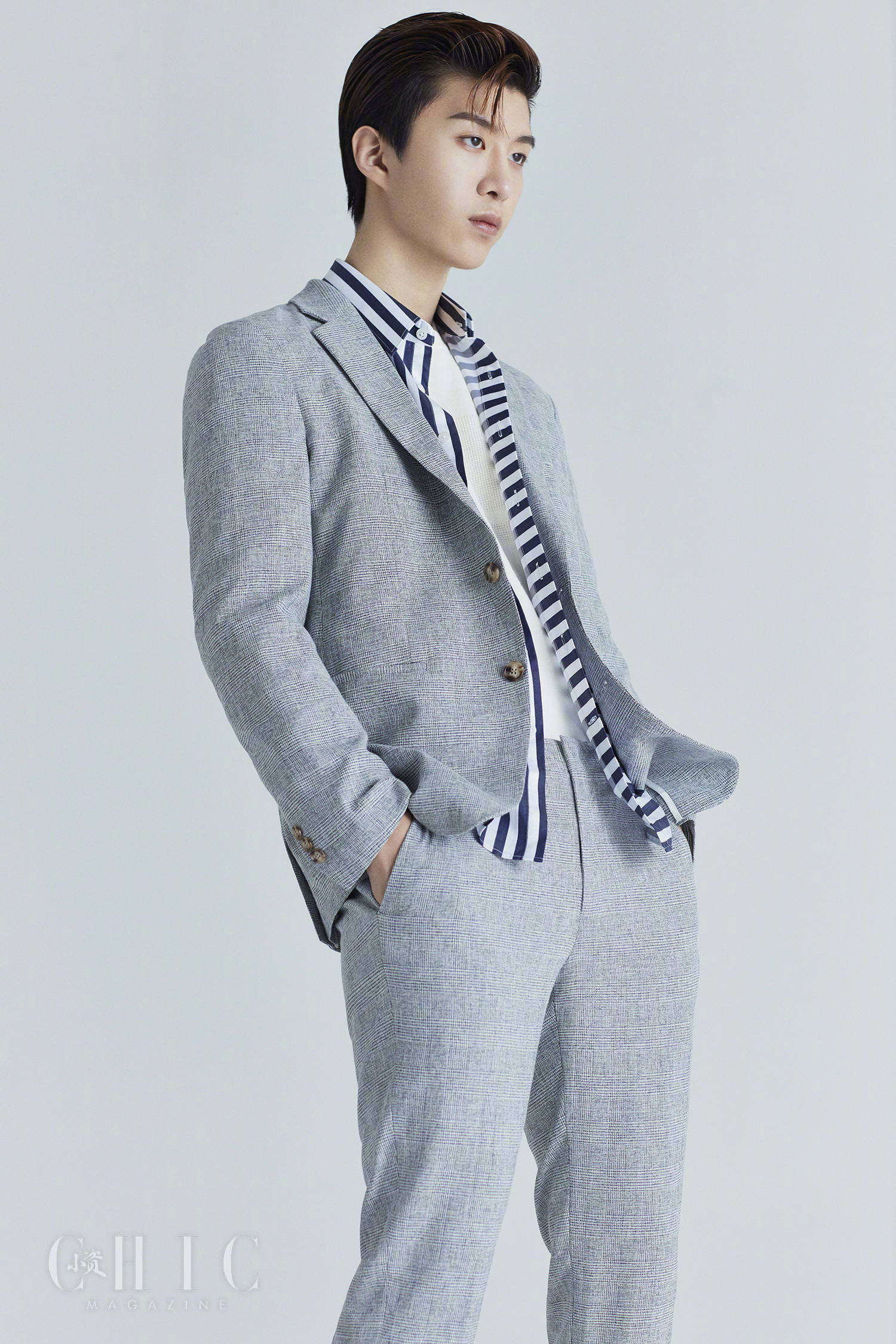 chic magazine 11周年5月刊:范丞丞"在"的恒定时态