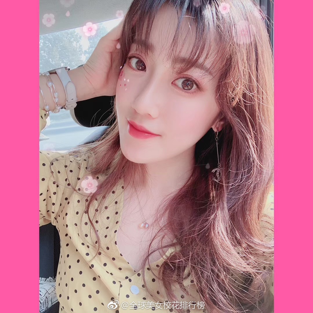 汪昱含 北京电影学院 表演专业 1992年 特长 表演 长笛 游泳 未来可