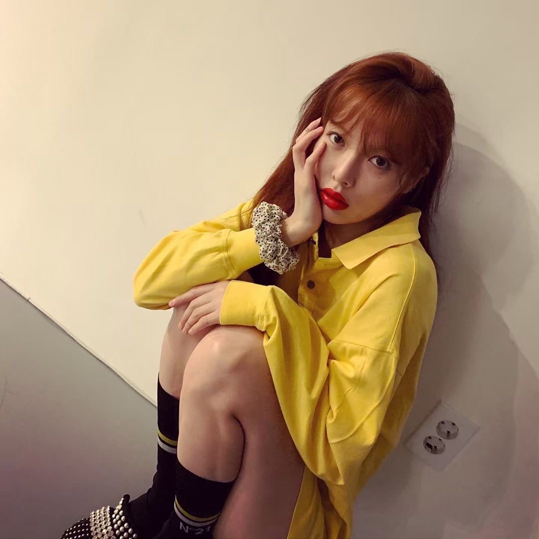 金泫雅 ins更新(马儿一如既往的好衣品 好身材!