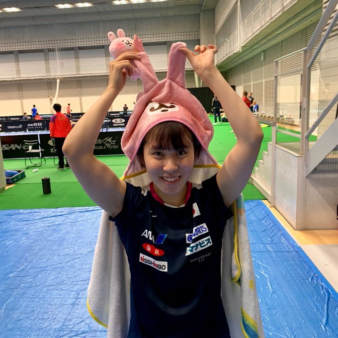 平野美宇,伊藤美诚头戴卡通吉祥物小帽子_高清图集_新浪网