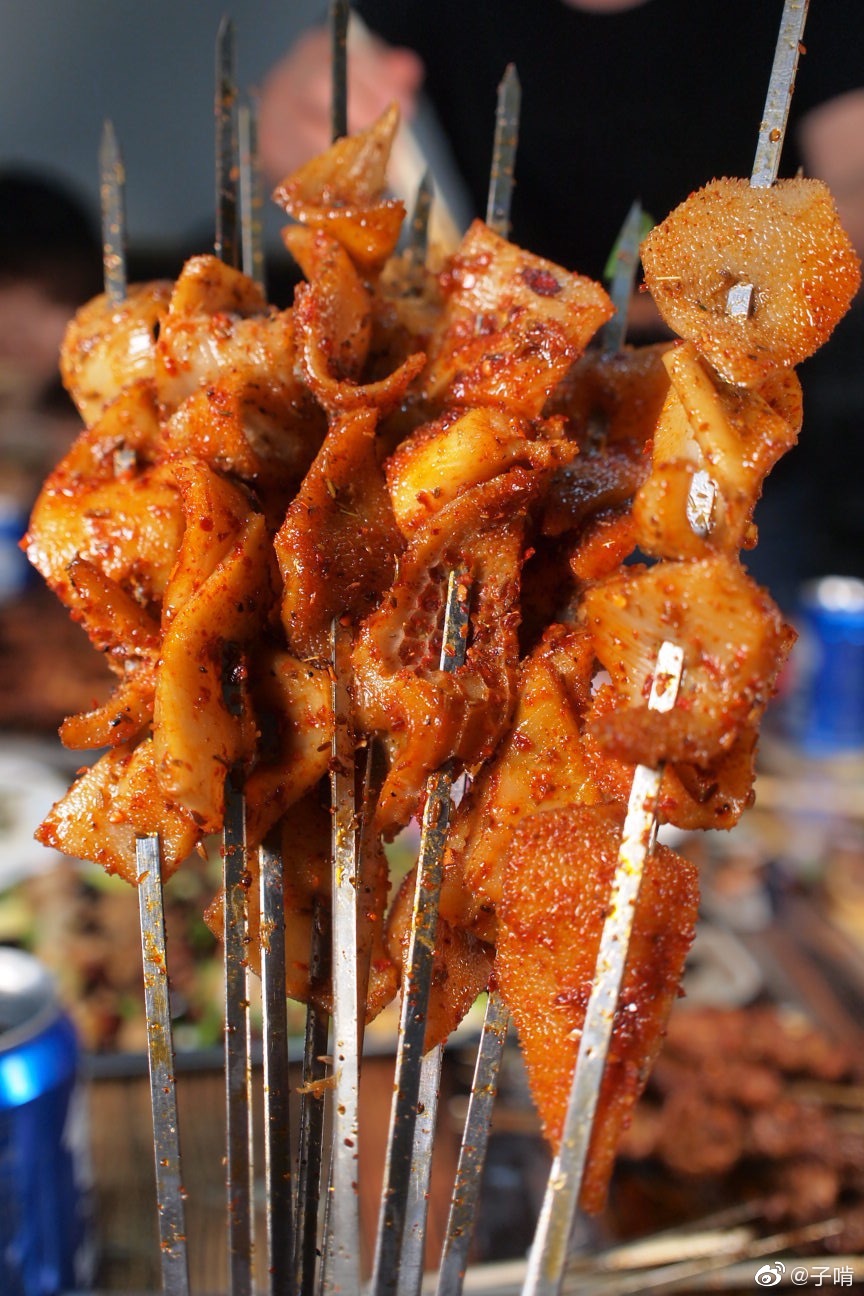 伊克山大串烤肉店|伊克|筋儿|山大_新浪新闻