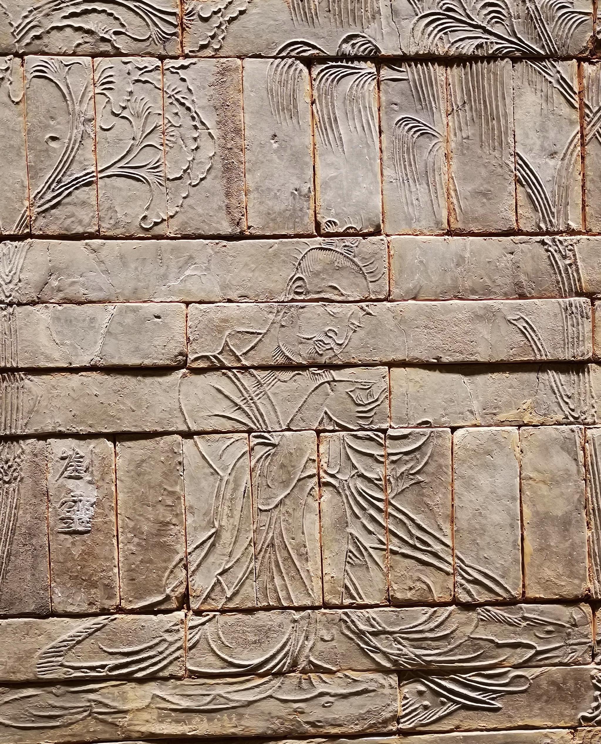 模印拼嵌画像砖墓墓内壁面用模印画像砖拼嵌成大幅砖画的东晋南朝墓