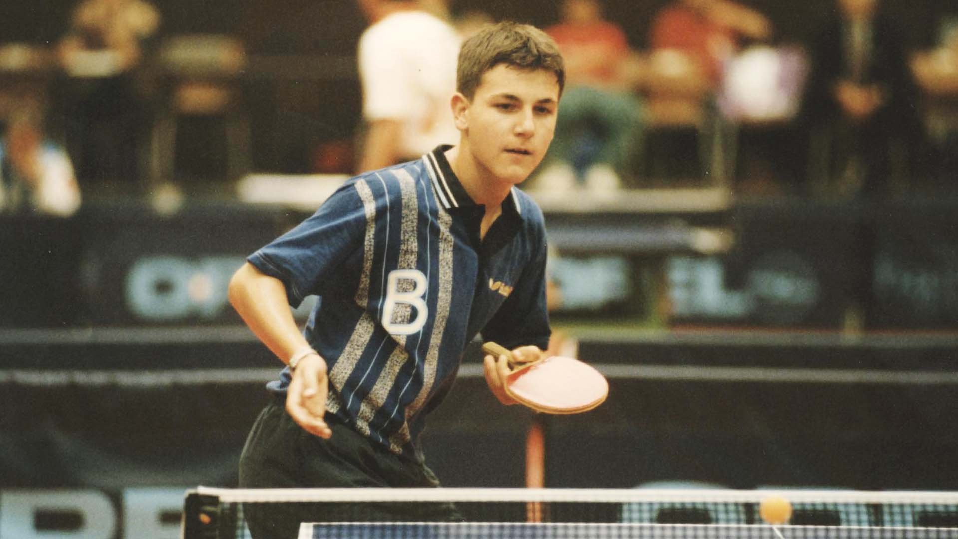 波尔盛世美颜进化史,曾经也是有一头金发的萌少年.不过,年近40