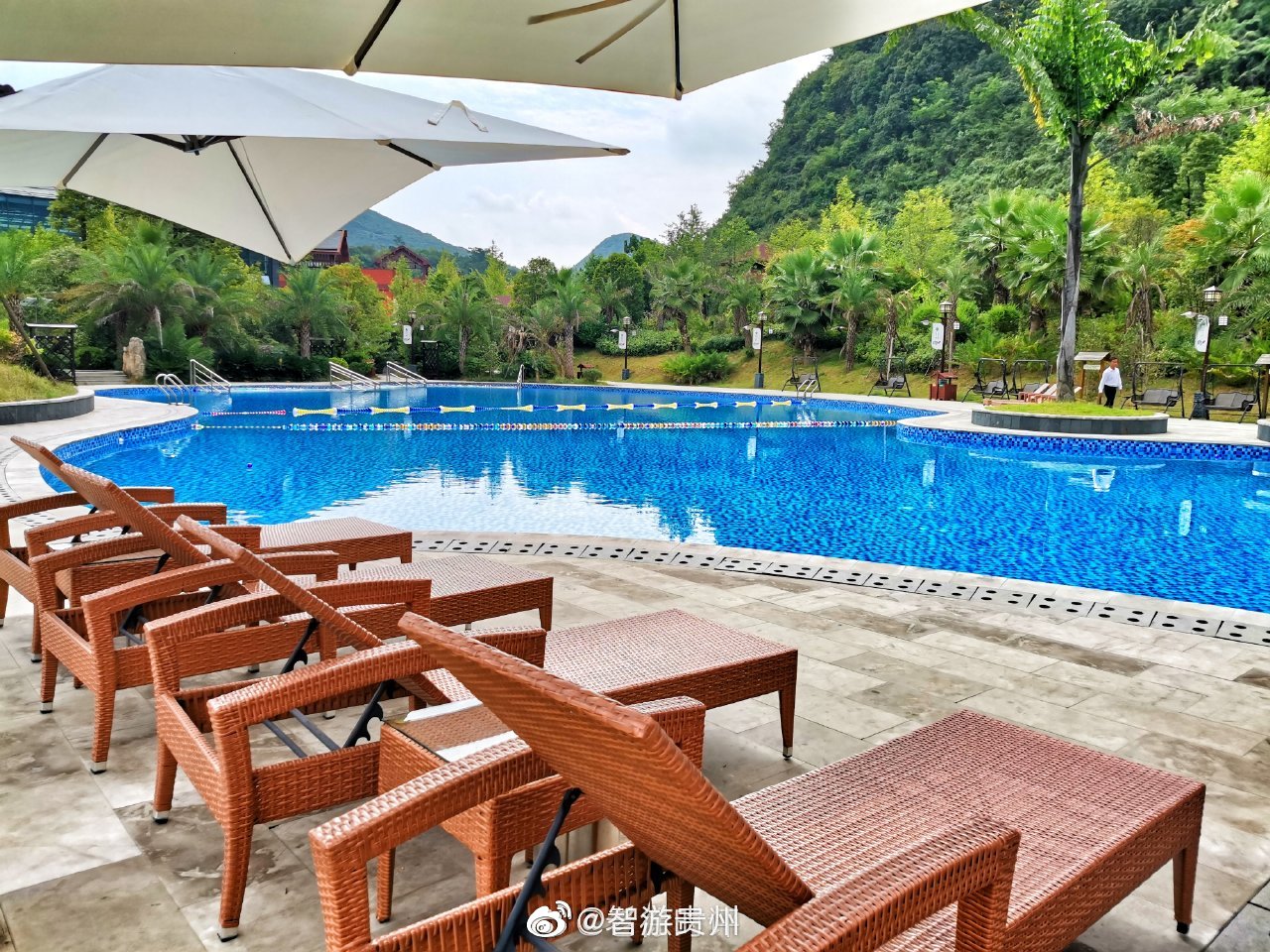 六枝特区落别温泉度假区有温泉有水上乐园还有露营基地