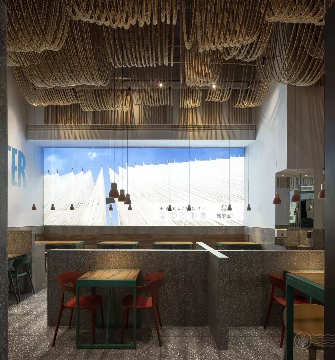 用高逼格的设计,让接地气的面馆秒变网红!