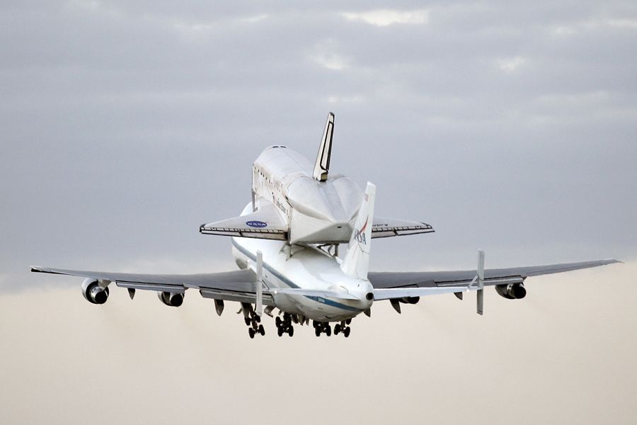 国外推出逐梦者太空飞机,储物能力极高,被誉为小型"航天飞机"