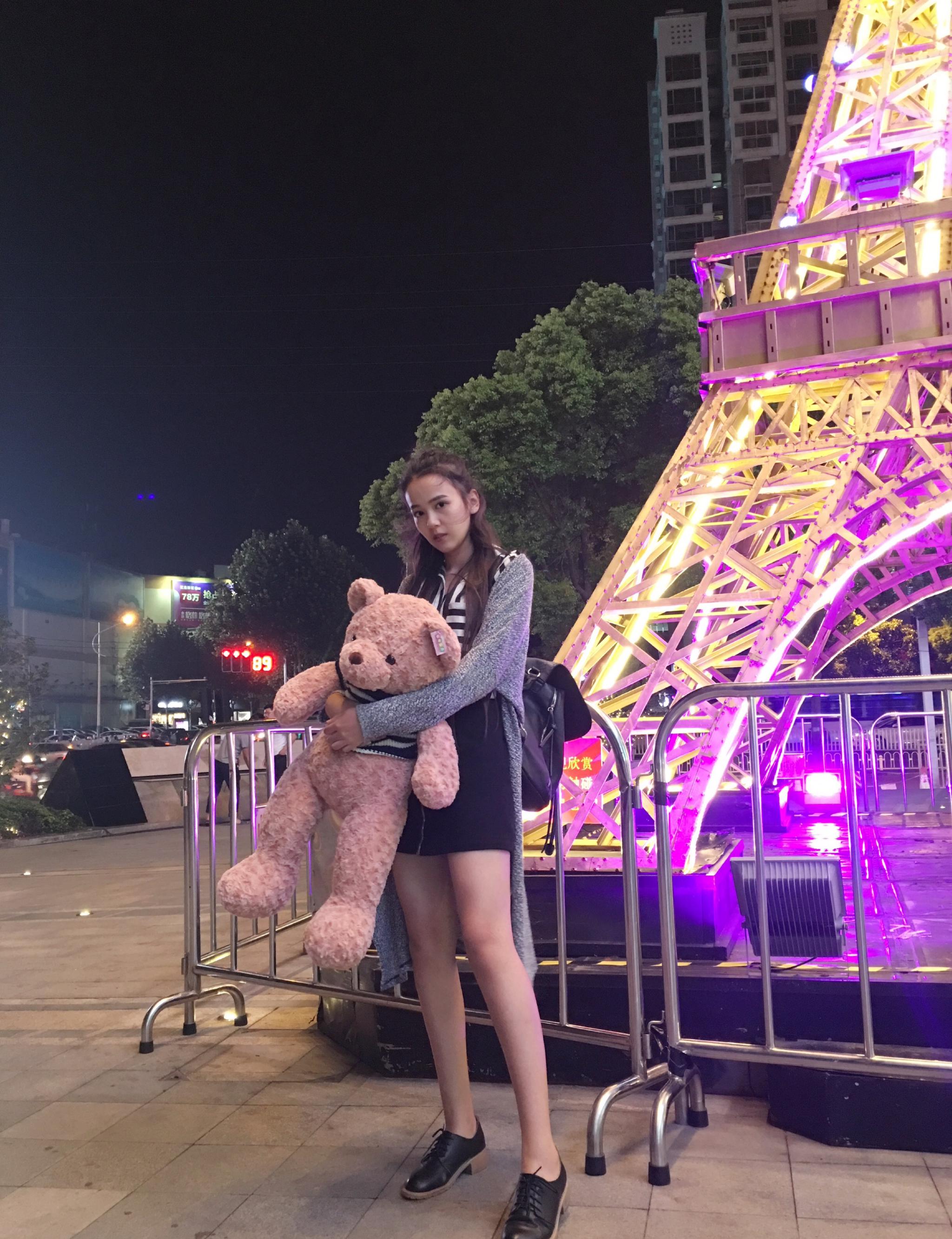 安利一位混血小美女阿依帕丽南京理工大学水瓶座