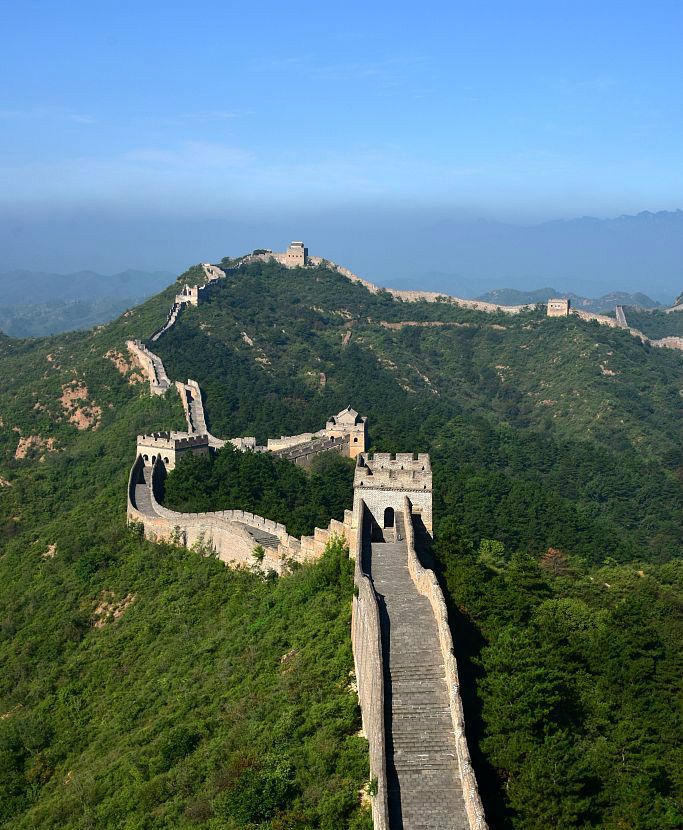金山岭,长城位于河北省承德市滦平县境内,与北京市密云区相邻,距北京