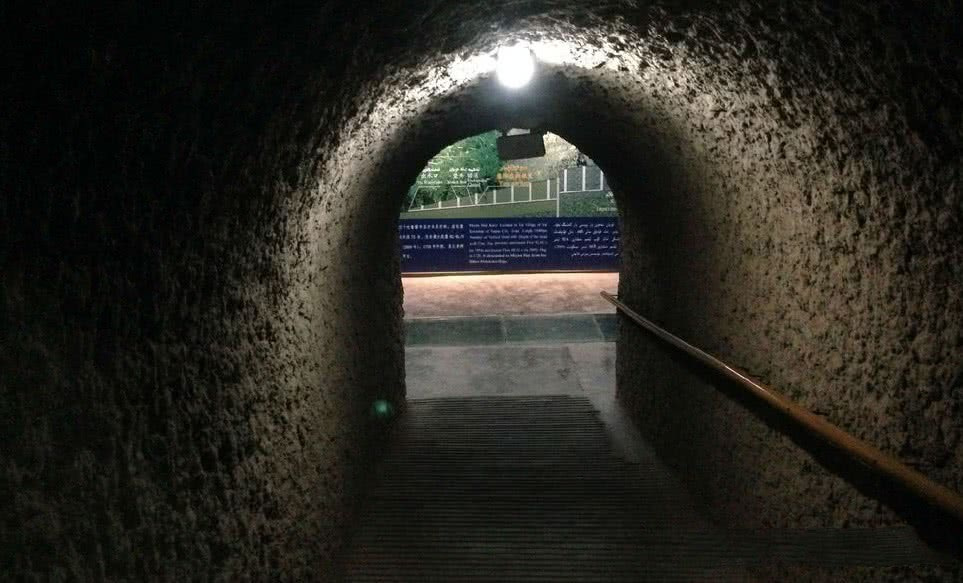 考古挖掘未央宫遗址,却发现神秘暗道,由此揭开汉朝灭亡的真相