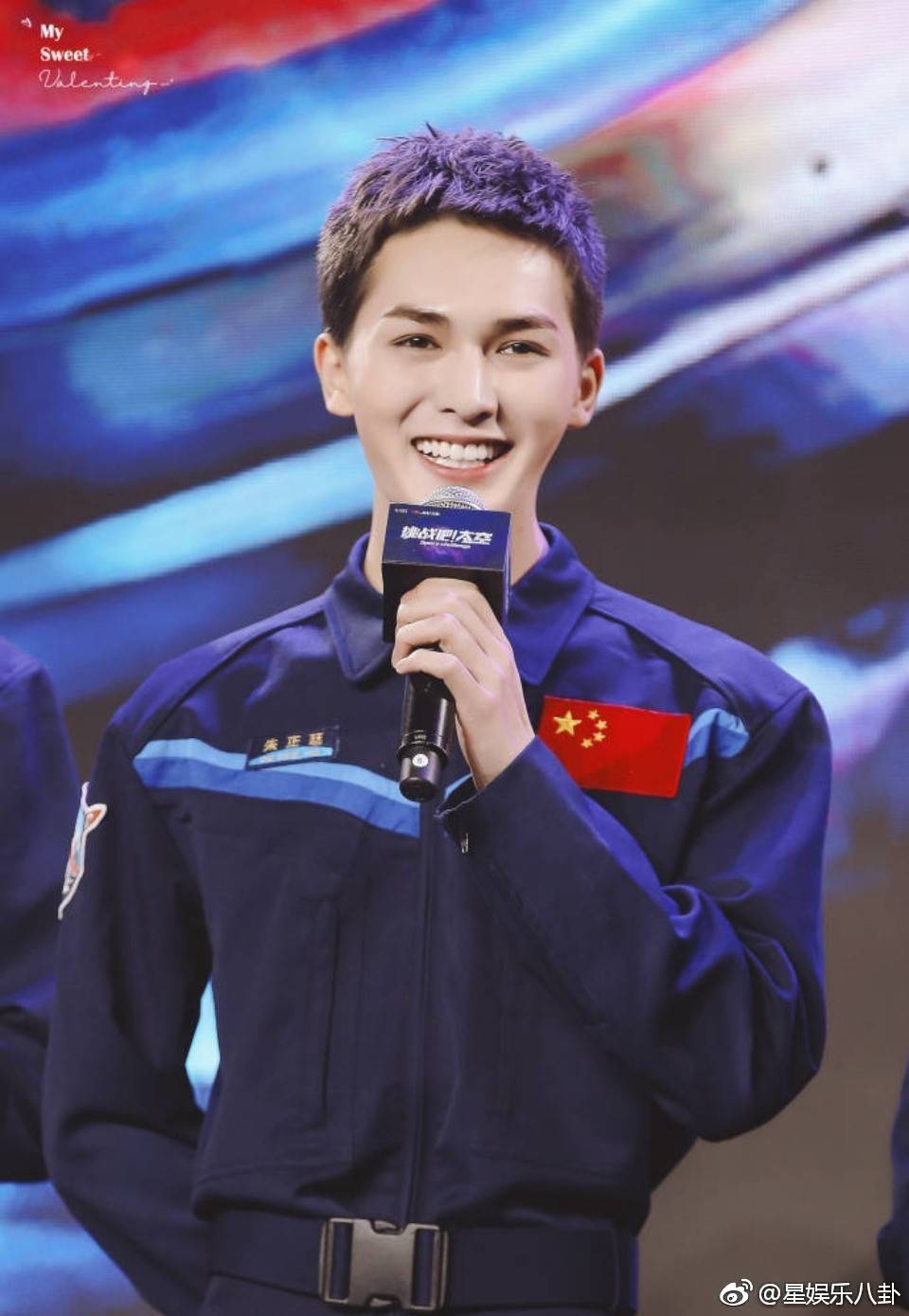 感受一波朱正廷的寸头照|寸头|男明星|检验_新浪新闻