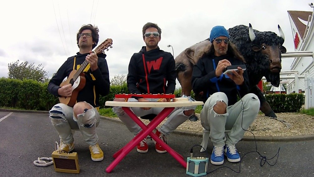 玩具乐器翻弹系列 深紫乐队《smoke on the water》deep purple _ th