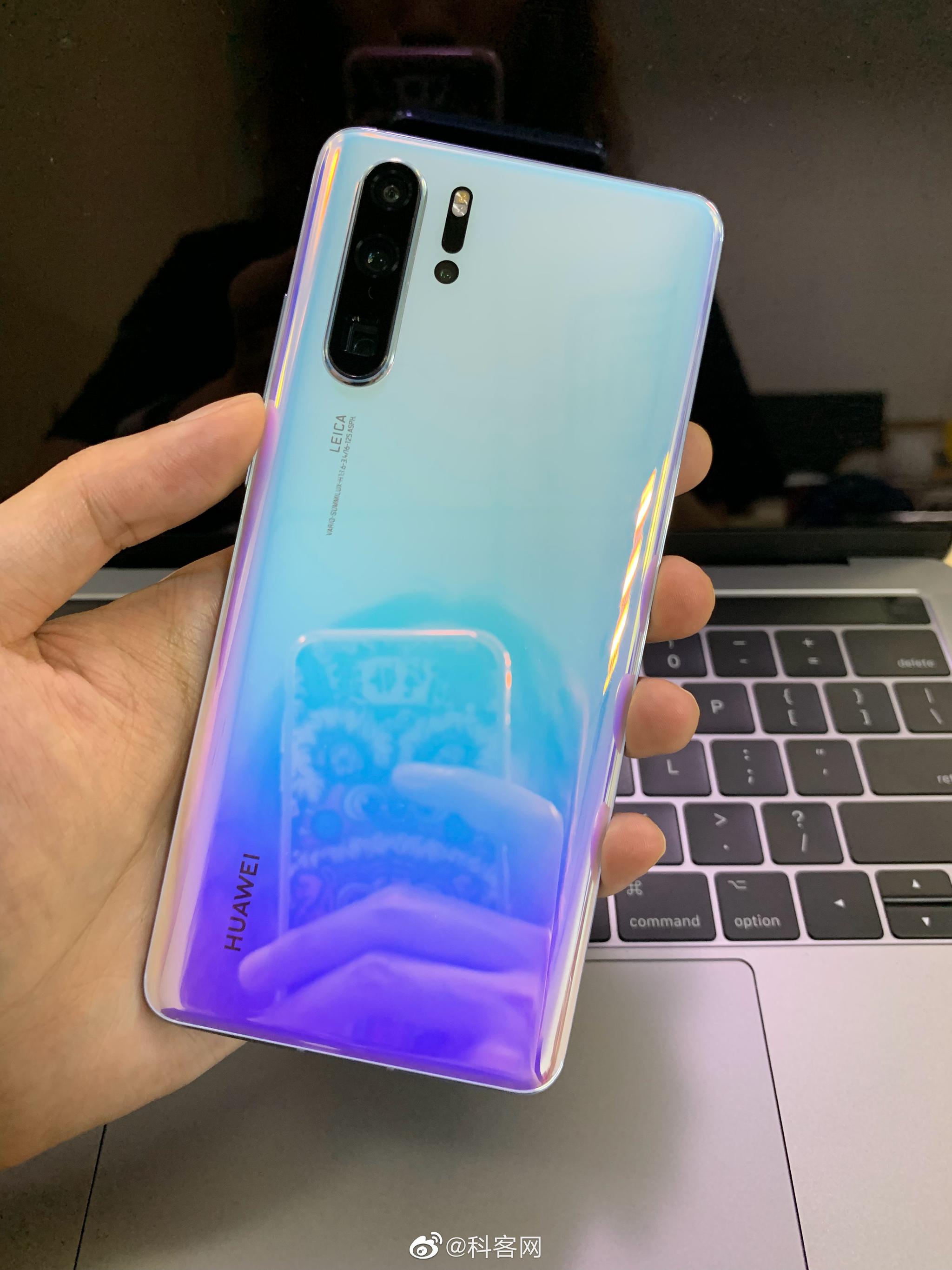 华为p30系列手机上市不到3个月出货量已经超过1000万台