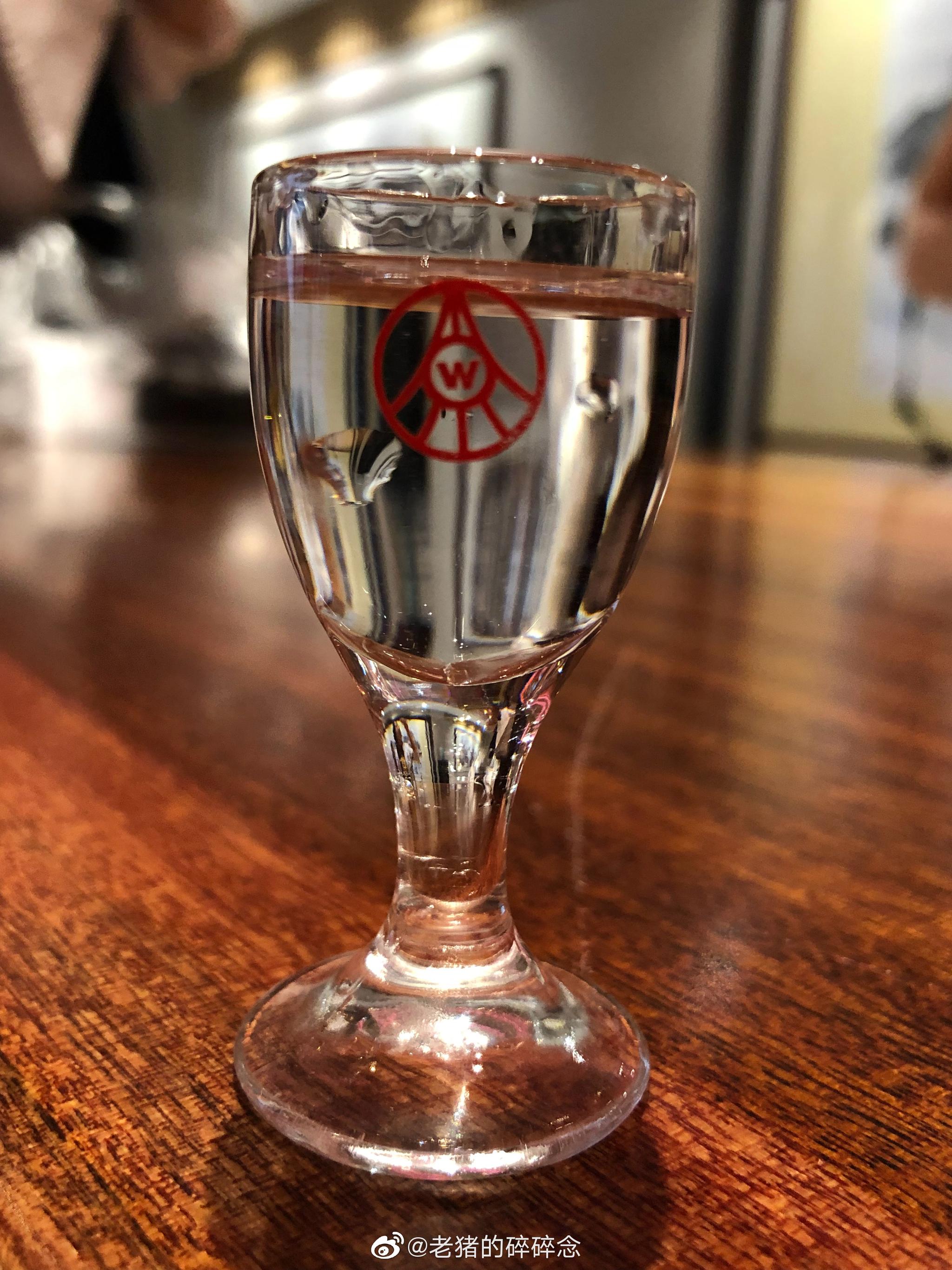 最期待的品尝环节终于来了五粮液集团原浆72度108块一杯