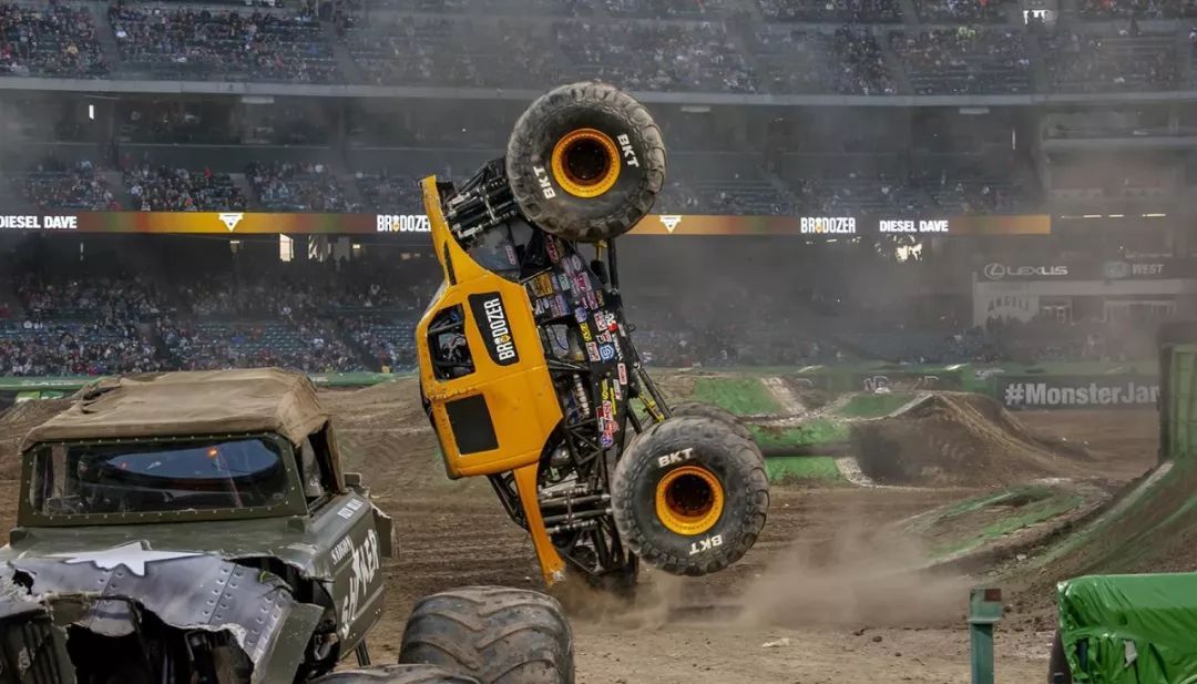 火遍美国的疯狂大脚怪到底是什么鬼?