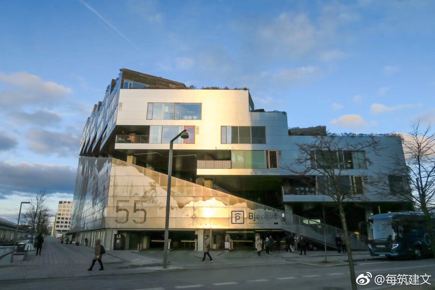 山形住宅山形住宅是big Jds在哥本哈根继vm住宅后设计的又一栋集合