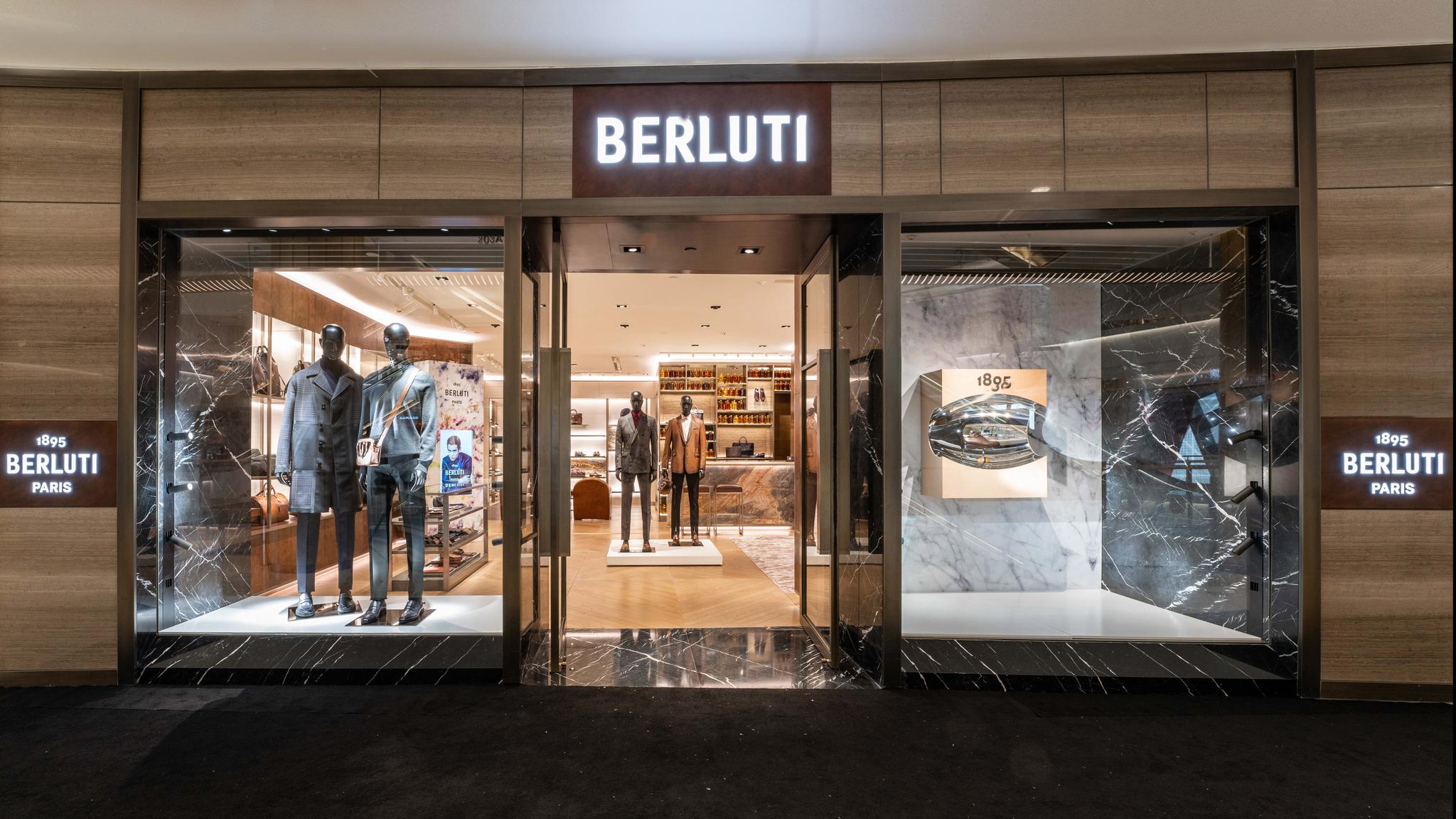 近日berluti欢欣宣布上海恒隆广场精品店重装揭幕