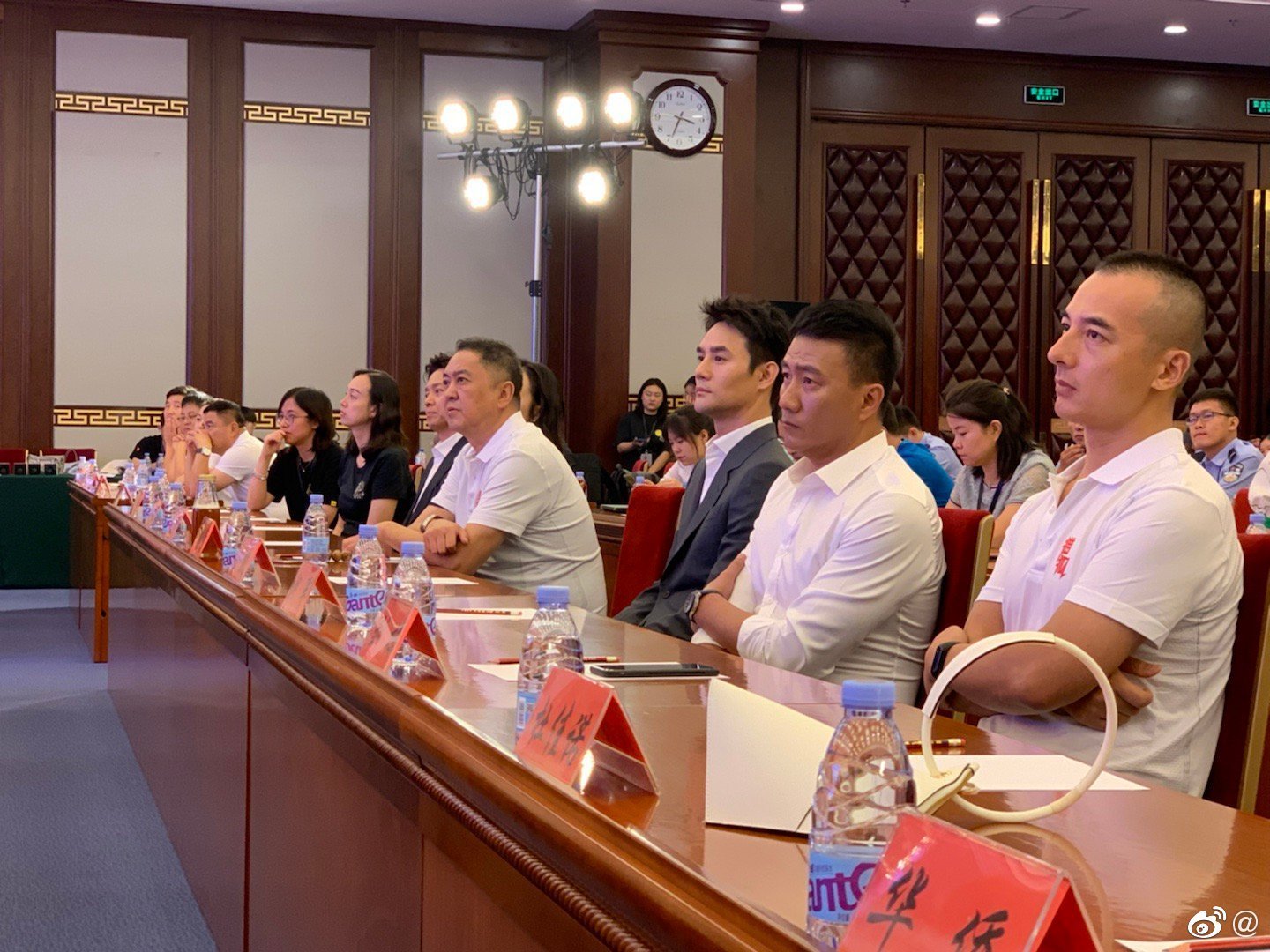 王凯《猎狐》今日开机路透