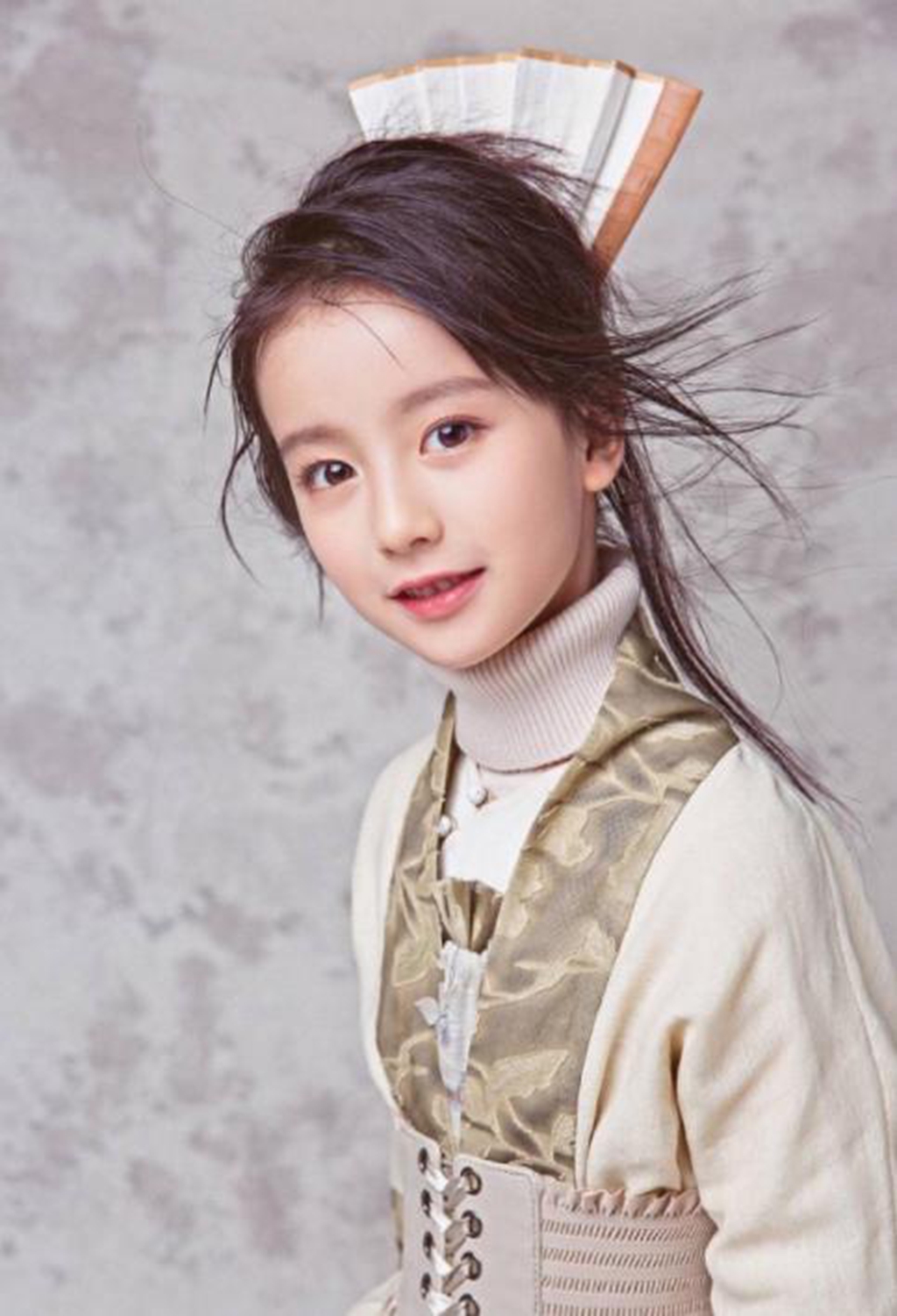 王思聪也关注了她,卸妆后却憔悴的像20岁|王思聪|长相|洋娃娃_新浪