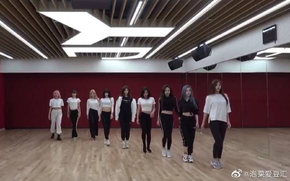 疯 Qiang 狂 Xing 踩点 Feel Special Twice 练习室舞蹈改编 疯 Qiang 狂 Xing 踩点 Feel Special Twice 练习室舞蹈改编