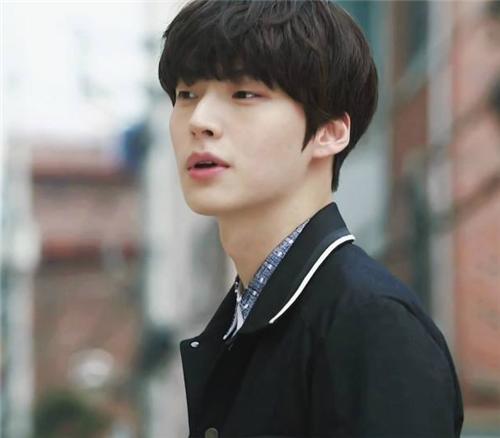 小奶狗!安宰贤嘟嘴赌气的样子怎么这么可爱呀!