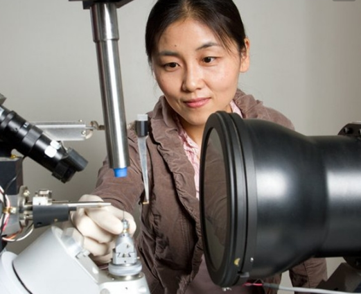 她被称为清华"最美教授",如今却被当选美国院士,获100万大奖|清华大学