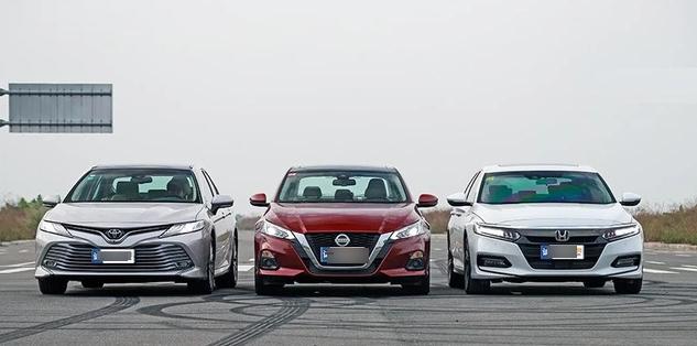 新天籁,雅阁,凯美瑞性能对比,相爱相杀的"日系三剑客"评测