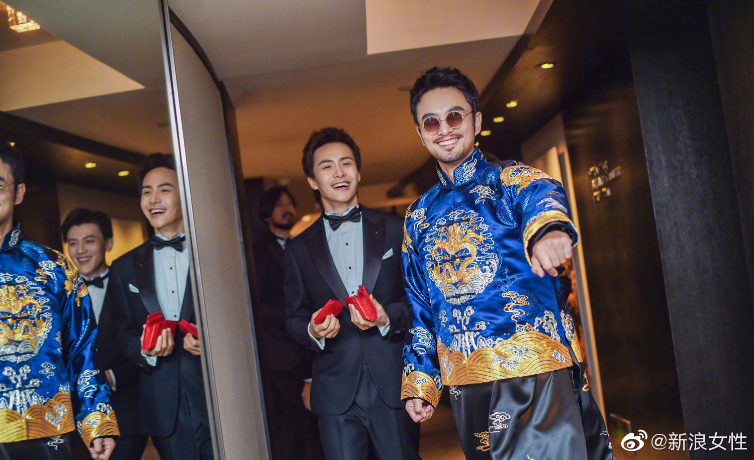 张晓晨婚礼王传君造型演员张晓晨今日在北京与相恋多年的女友举行婚