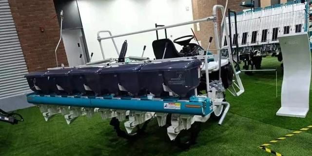 久保田之后,洋马也推出了水稻直播机,插秧机到底还有没有未来