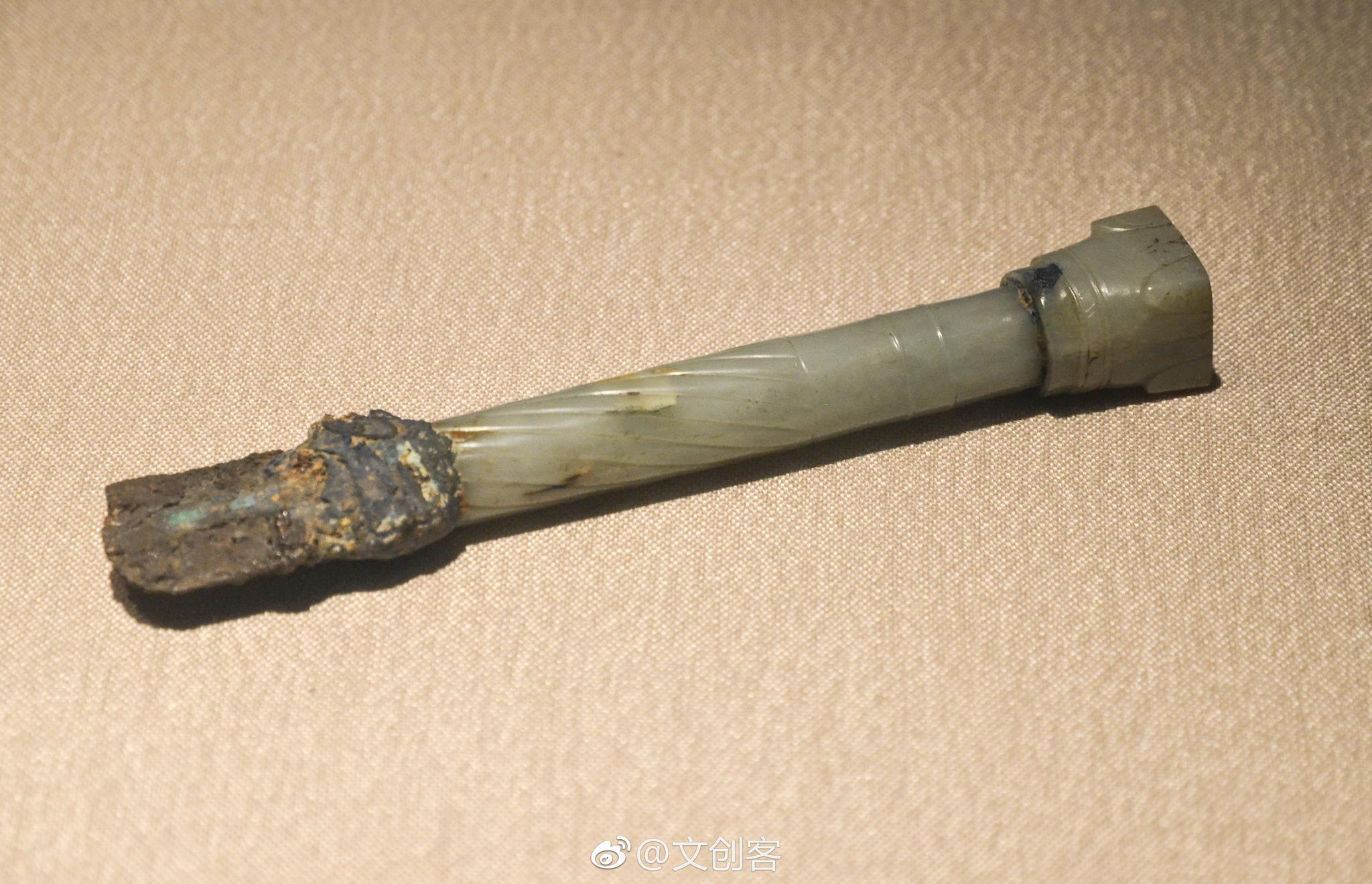 玉柄铁剑|铁制品|铁器|铜柄_新浪新闻