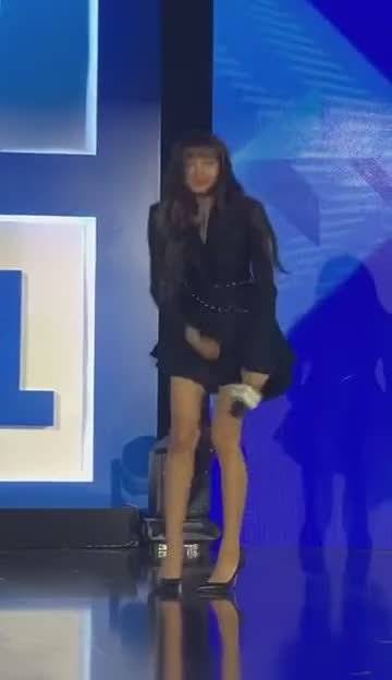 撩星记向佐:觉得自己不是标准的巨蟹男_新浪