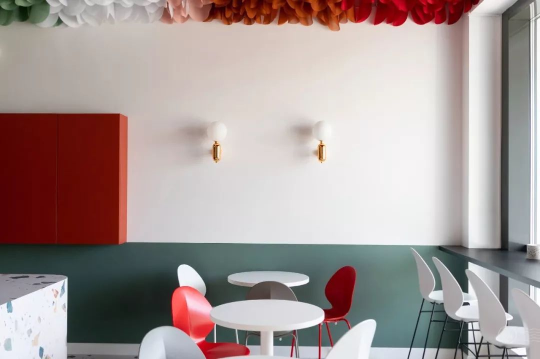 甜点蛋糕店设计成这样，秒变网红就是如此简单！