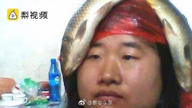 “小仙女”王守英:之前梦想做最顶级设计师,现在无所谓啦|王守英|活鱼|文胸_新浪新闻