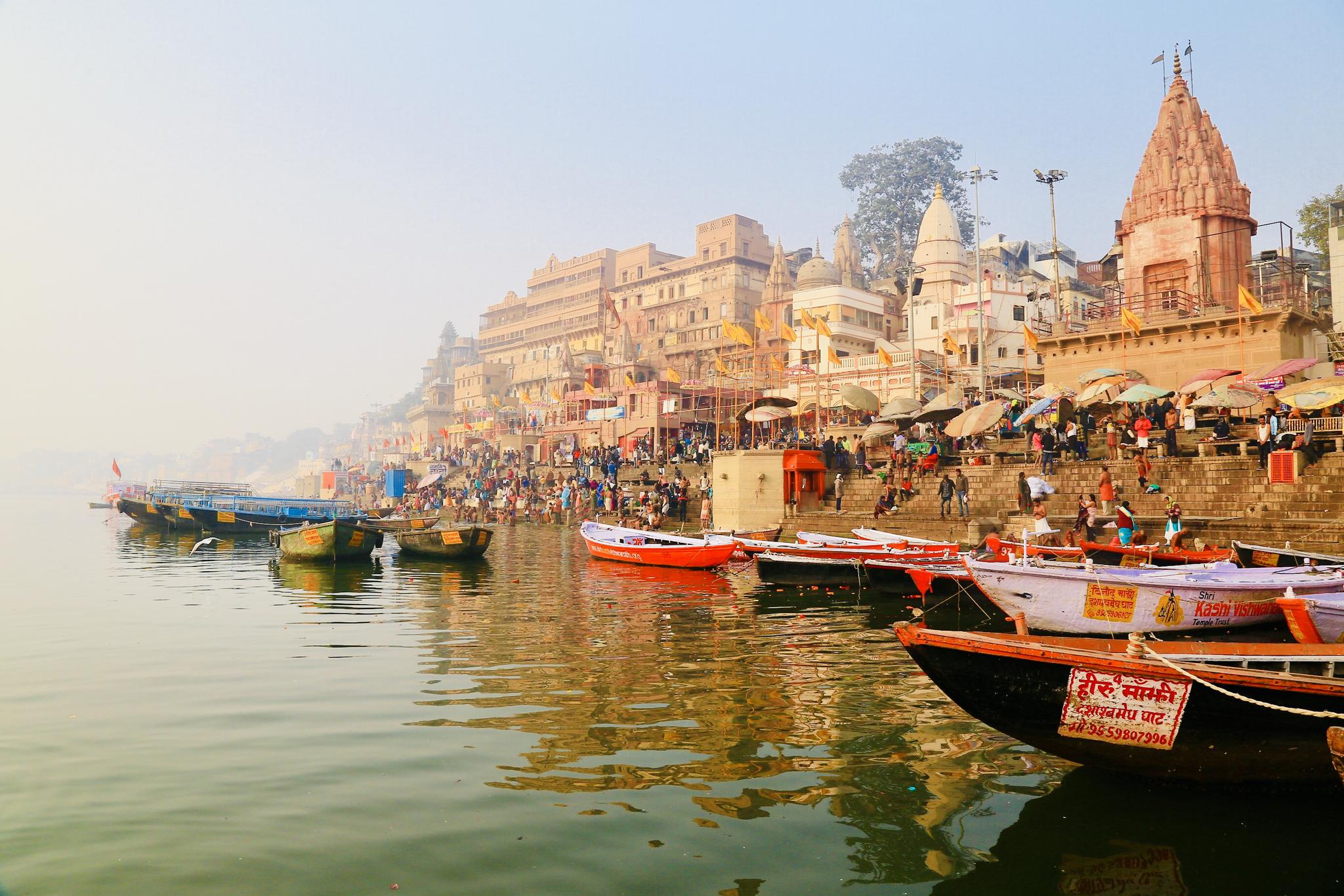 恒河，是印度的圣河，恒河边的瓦拉纳西，就是心灵的家园|恒河|瓦拉纳西|圣河_新浪新闻
