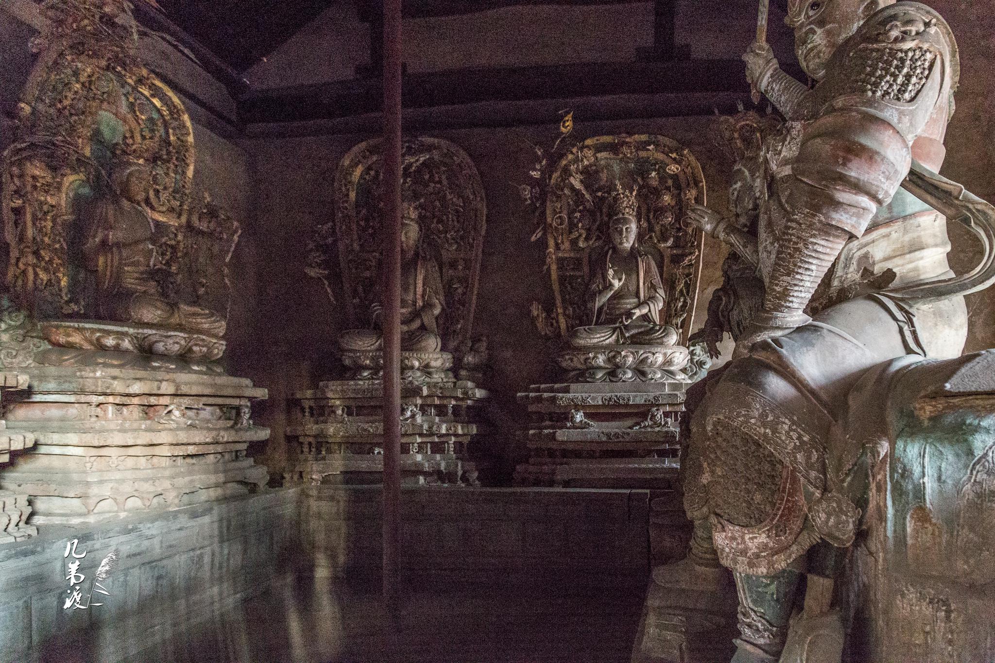 20172天王殿檐下挂一竖匾天竺胜境